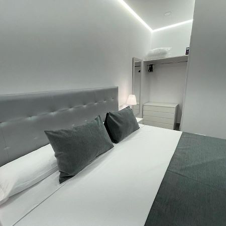 Suara Apartamentos 3 Madrid Exterior photo